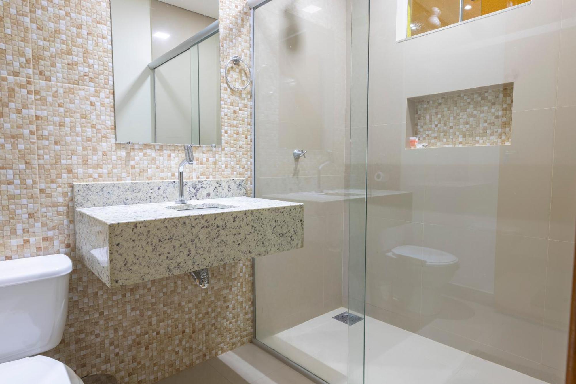 Oyo Tropical Confort Hotel, Brasilia Sao Sebastiao  Dış mekan fotoğraf